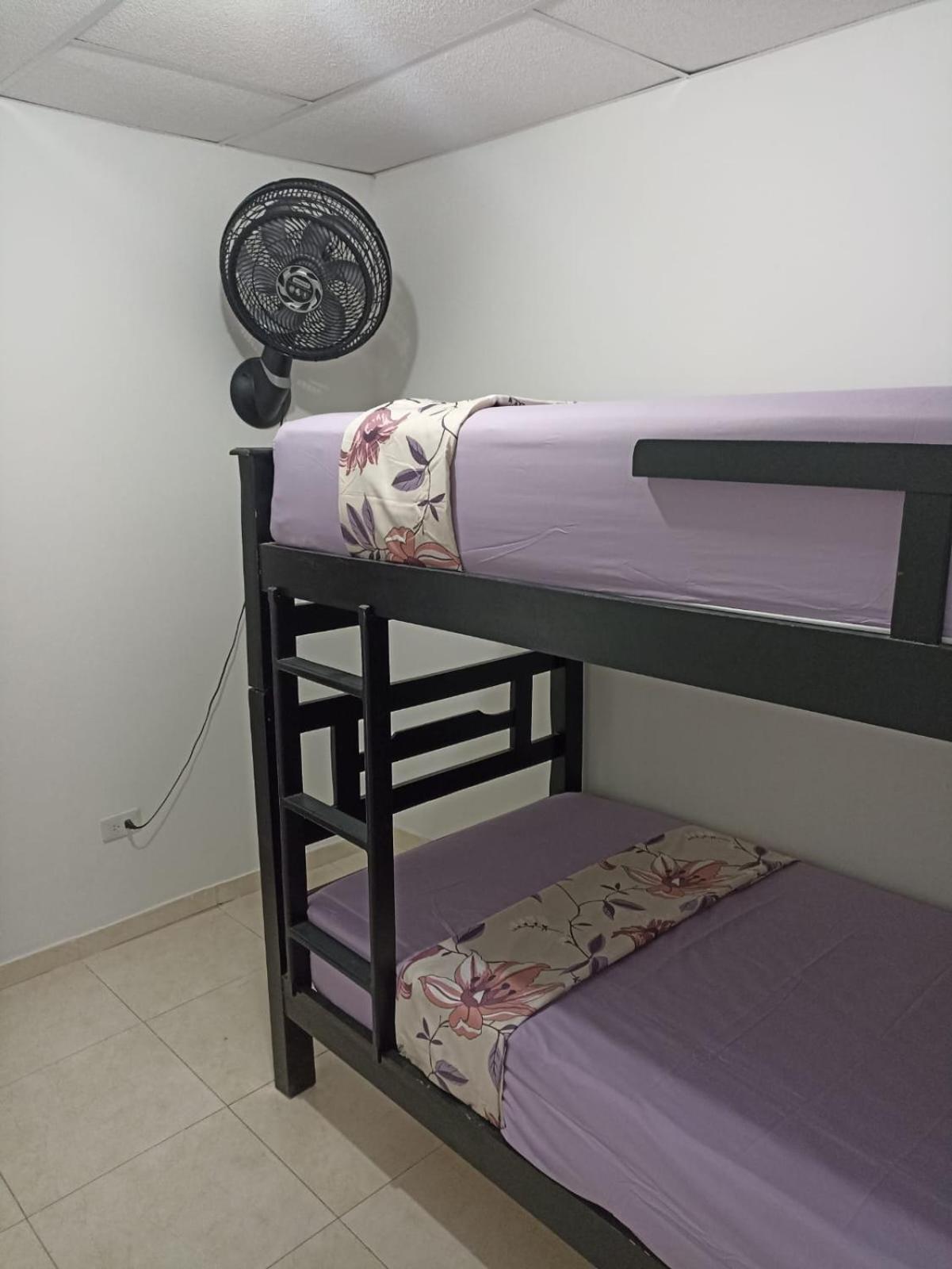 Apartamentoschechi Apartment *